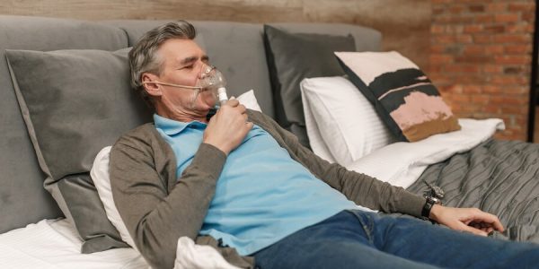 happy-healthy-senior-man-wearing-cpap-mask-sleeping-smoothly-all-night-long_496169-1579 happy-healthy-senior-man-wearing-cpap-mask-sleeping-smoothly-all-night-long_496169-1579